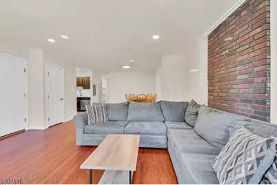 15 Forest St #8, Montclair, NJ 07042 - Photo 11
