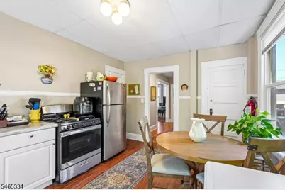13 Park Pl, Verona, NJ 07044 - Photo 9
