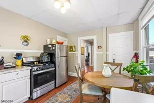 13 Park Pl, Verona, NJ 07044 - Photo 9