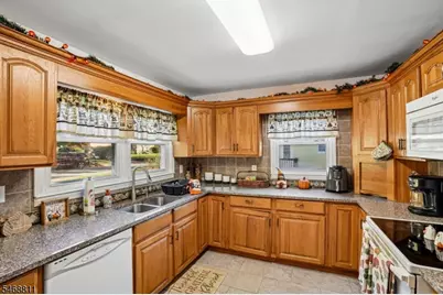 9 Ridgeview Ct, Hardyston Township, NJ 07460 - Photo 21