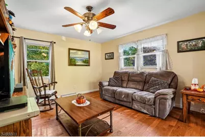 9 Ridgeview Ct, Hardyston Township, NJ 07460 - Photo 5