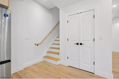 32 Oak Bend Rd, West Orange Township, NJ 07052 - Photo 13