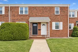 824 N Stiles St, Linden, NJ 07036 - Photo 1