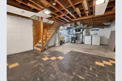 824 N Stiles St, Linden, NJ 07036 - Photo 5