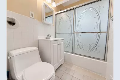824 N Stiles St, Linden, NJ 07036 - Photo 7