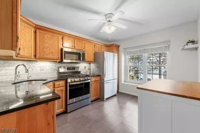19 Birch Terrace, Mount Arlington, NJ 07856 - Photo 5
