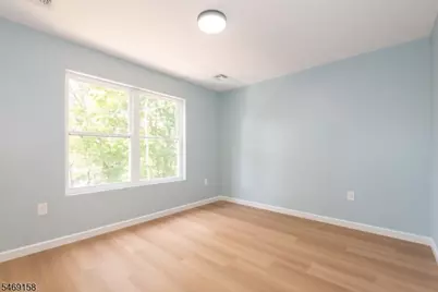 204 Idalroy Trl, Hopatcong, NJ 07843 - Photo 15