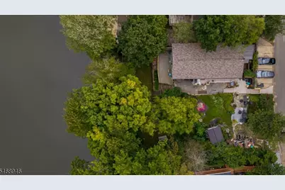 49 E Shore Dr, Vernon, NJ 07462 - Photo 25