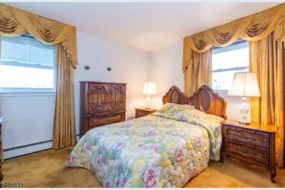 823 Alps Rd, Wayne Twp., NJ 07470 - Photo 9