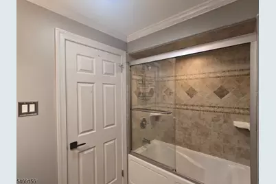 76 Sam Bonnell Dr, Union Township, NJ 08809 - Photo 17