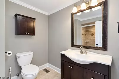 76 Sam Bonnell Dr, Union Township, NJ 08809 - Photo 15