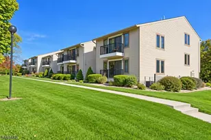 76 Sam Bonnell Dr, Union Township, NJ 08809 - Photo 1