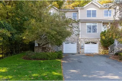 389 Summerhill Dr, Parsippany, NJ 07950 - Photo 1