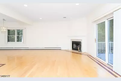 389 Summerhill Dr, Parsippany, NJ 07950 - Photo 15
