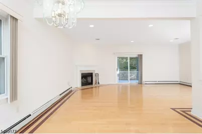 389 Summerhill Dr, Parsippany, NJ 07950 - Photo 17