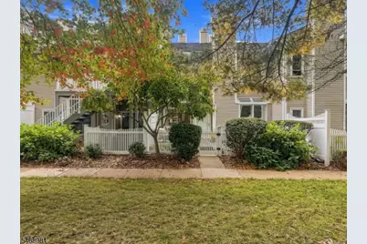 27 Crestmont Rd, Bedminster Township, NJ 07921 - Photo 3