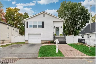 33 Ballston St, Bloomingdale, NJ 07403 - Photo 3