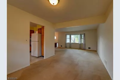 34 West Parkway, Pequannock Township, NJ 07440 - Photo 9
