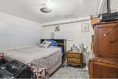 406 W 15th St, Linden, NJ 07036 - Photo 21
