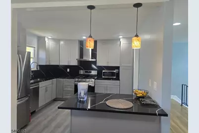 8 Belleville Rd, Parsippany, NJ 07054 - Photo 7