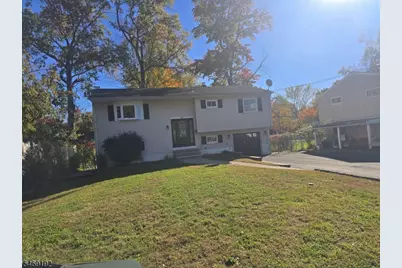 8 Belleville Rd, Parsippany, NJ 07054 - Photo 33