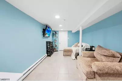 99 Raymond Ave, Nutley, NJ 07110 - Photo 25