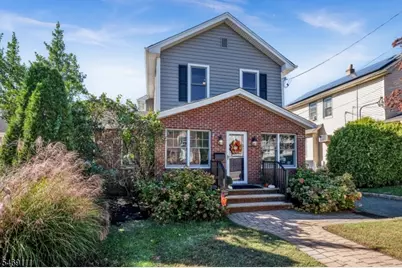 99 Raymond Ave, Nutley, NJ 07110 - Photo 3