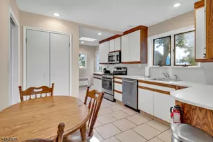 10 Overlook Terrace, Bloomfield, NJ 07003 - Photo 11