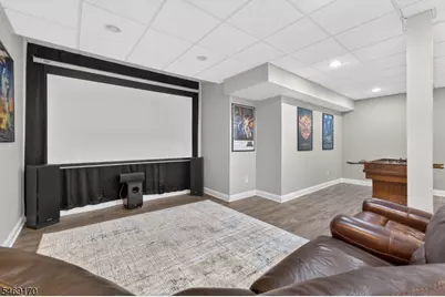 28 Nashaway Dr, Raritan Township, NJ 08551 - Photo 37
