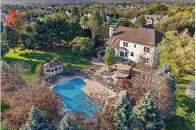 28 Nashaway Dr, Raritan Township, NJ 08551 - Photo 43