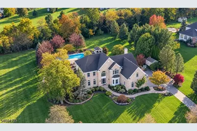 28 Nashaway Dr, Raritan Township, NJ 08551 - Photo 1