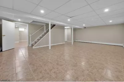 8 Cedar Ln, Roseland, NJ 07068 - Photo 33