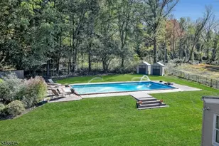 8 Cedar Ln, Roseland, NJ 07068 - Photo 39