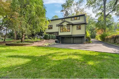 17 Old Oak Dr, New Providence, NJ 07901 - Photo 35