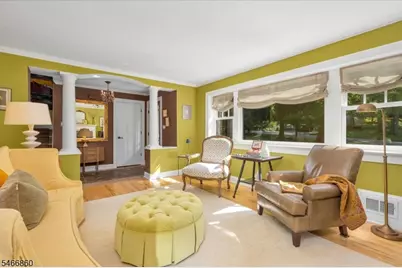 17 Old Oak Dr, New Providence, NJ 07901 - Photo 7
