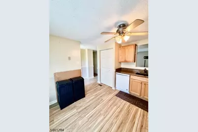 5 Constitution Way, Franklin, NJ 07416 - Photo 5