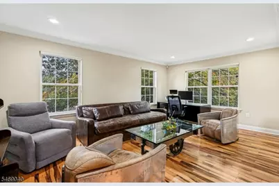 1 Knox Ct, Bernards Township, NJ 07920 - Photo 5