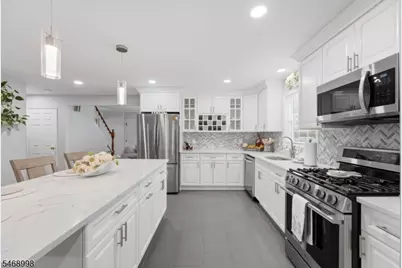 449 Richard Way, North Plainfield, NJ 07062 - Photo 9