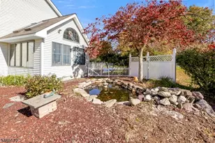 5 Collinswood Ln, Knowlton Township, NJ 07832 - Photo 9