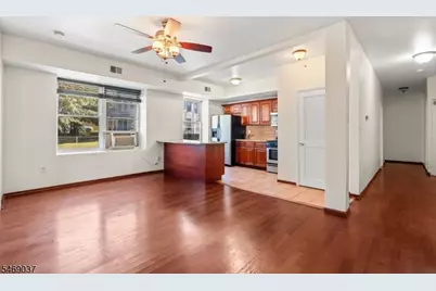 133 N Maple Ave #103, East Orange, NJ 07017 - Photo 3