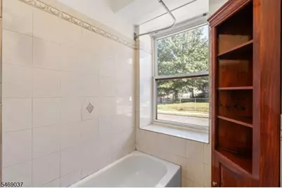 133 N Maple Ave #103, East Orange, NJ 07017 - Photo 13