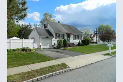 20 Saint Charles Ave, West Caldwell, NJ 07006 - Photo 3
