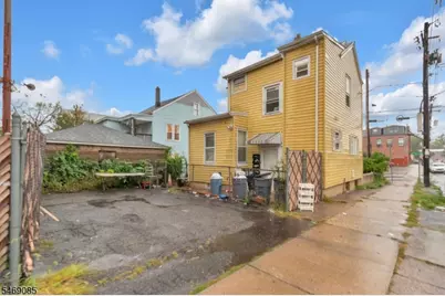 160 5th Ave, Paterson, NJ 07524 - Photo 25