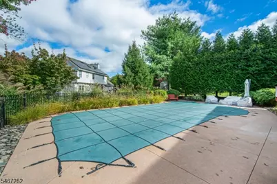 12 Kristen Dr, Roxbury Township, NJ 07876 - Photo 37