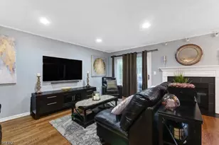 83 Leonardo Ct, West Orange Township, NJ 07052 - Photo 5