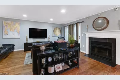 83 Leonardo Ct, West Orange Township, NJ 07052 - Photo 7