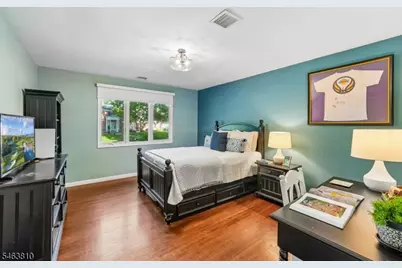 8 Foster Ct, South Orange, NJ 07079 - Photo 17