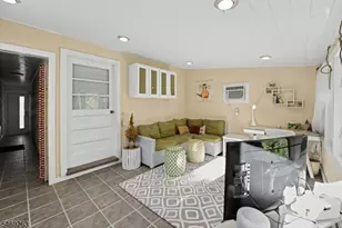 40 Jackson St, Nutley, NJ 07110 - Photo 9