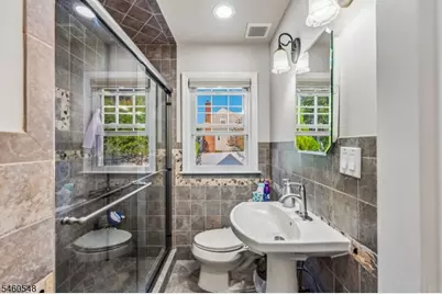 32 New St, Wayne, NJ 07470 - Photo 13