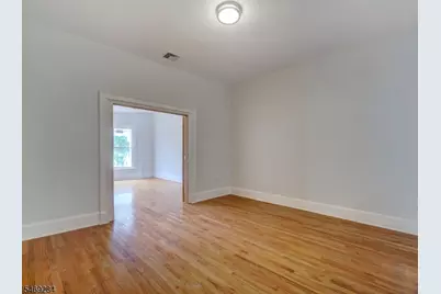 26 Division St #3, Somerville, NJ 08876 - Photo 5